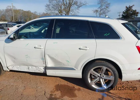 2019 Audi Q7 55 Premium z USA, uszkodzony, nr VIN WA1VAAF71KD016310